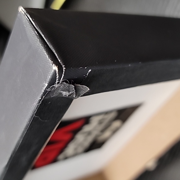 Autogtaphed Strange Music canvas VIP 2016 - Picture 14 of 17